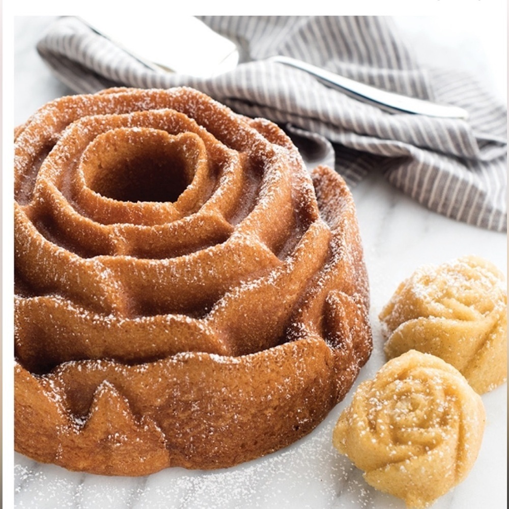 NORDIC WARE cake pan